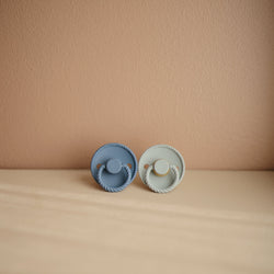 Image of FRIGG Rope Natural Rubber Pacifier 2-Pack