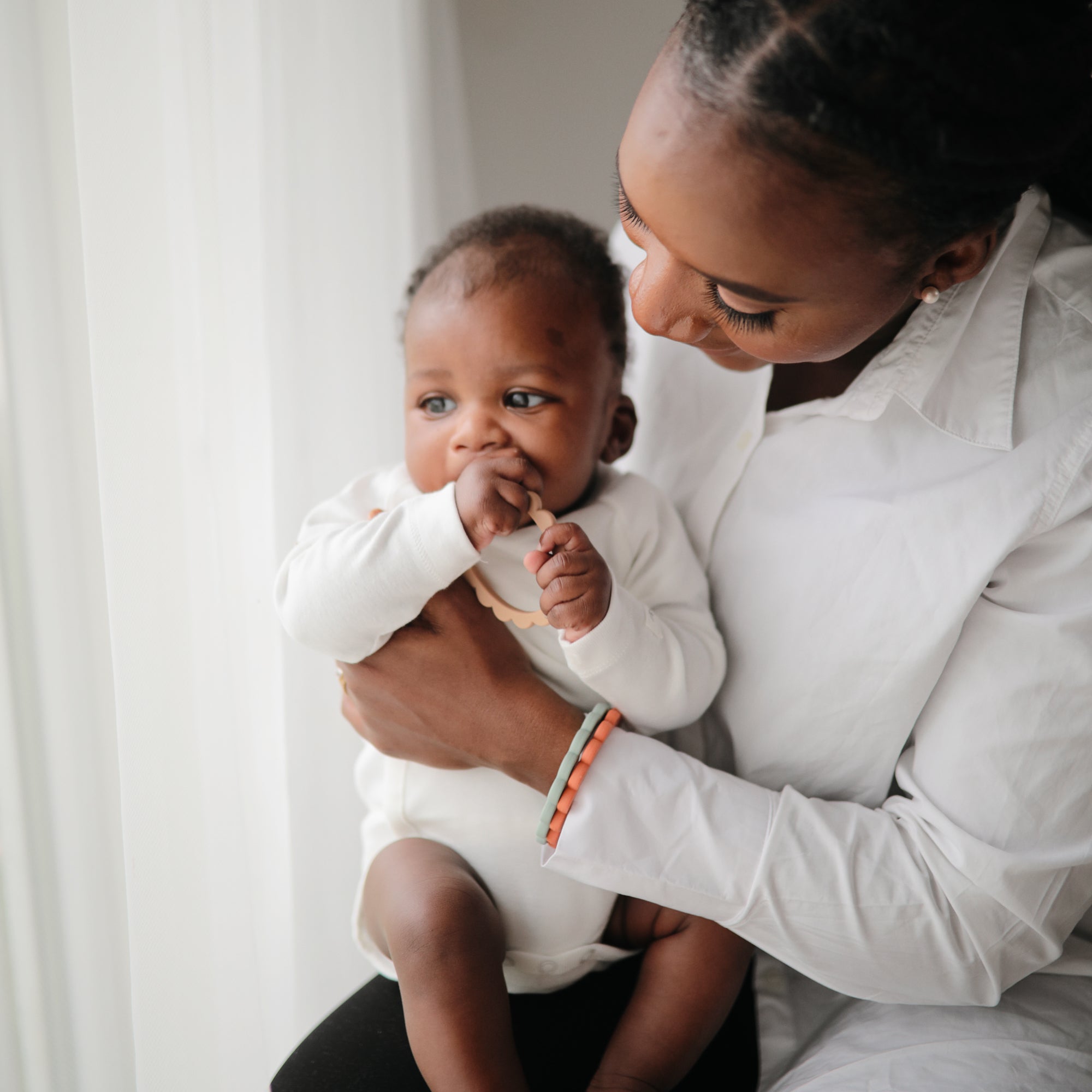 Image of Flower Teether Bracelet