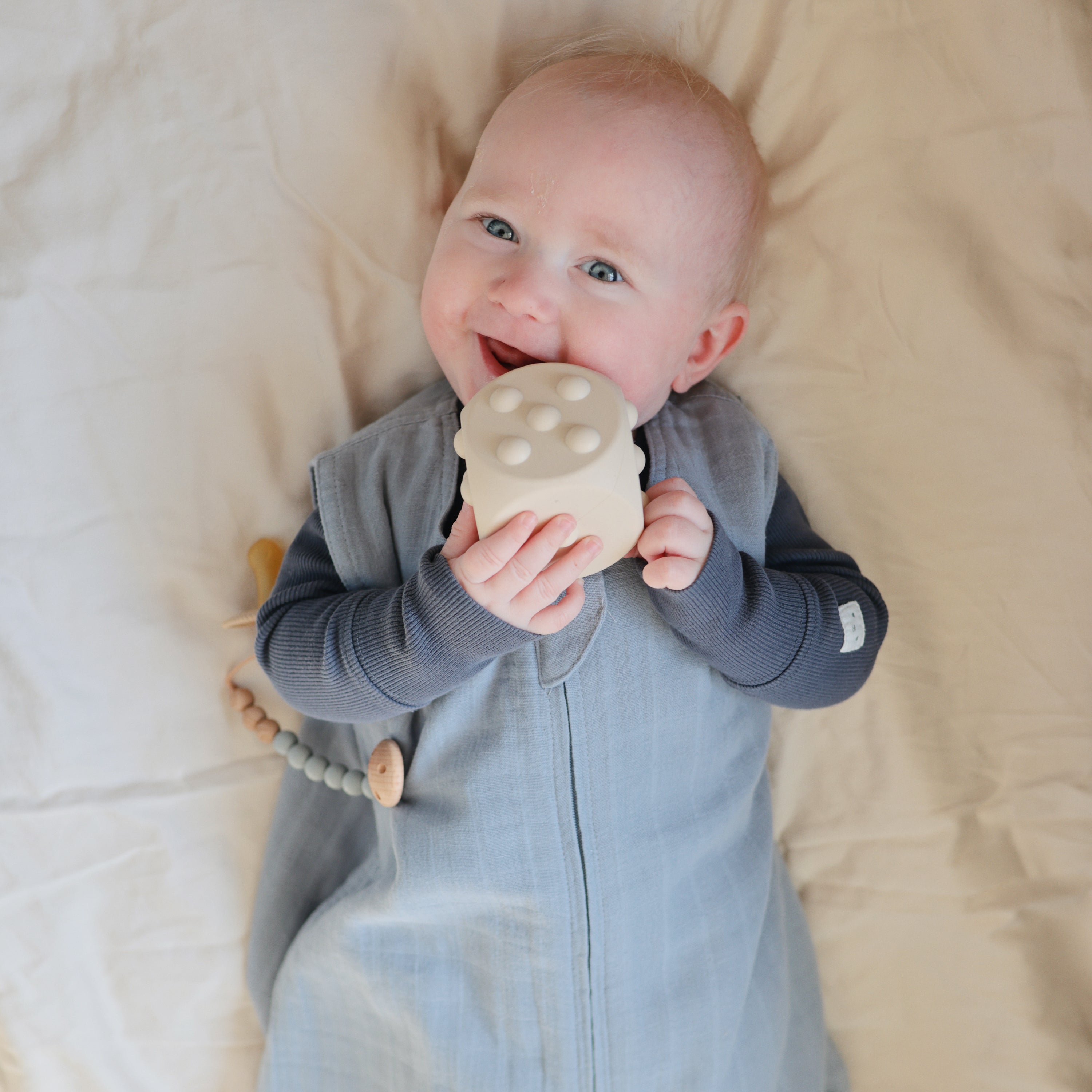 Image of Silicone Pacifier Clip | Eva