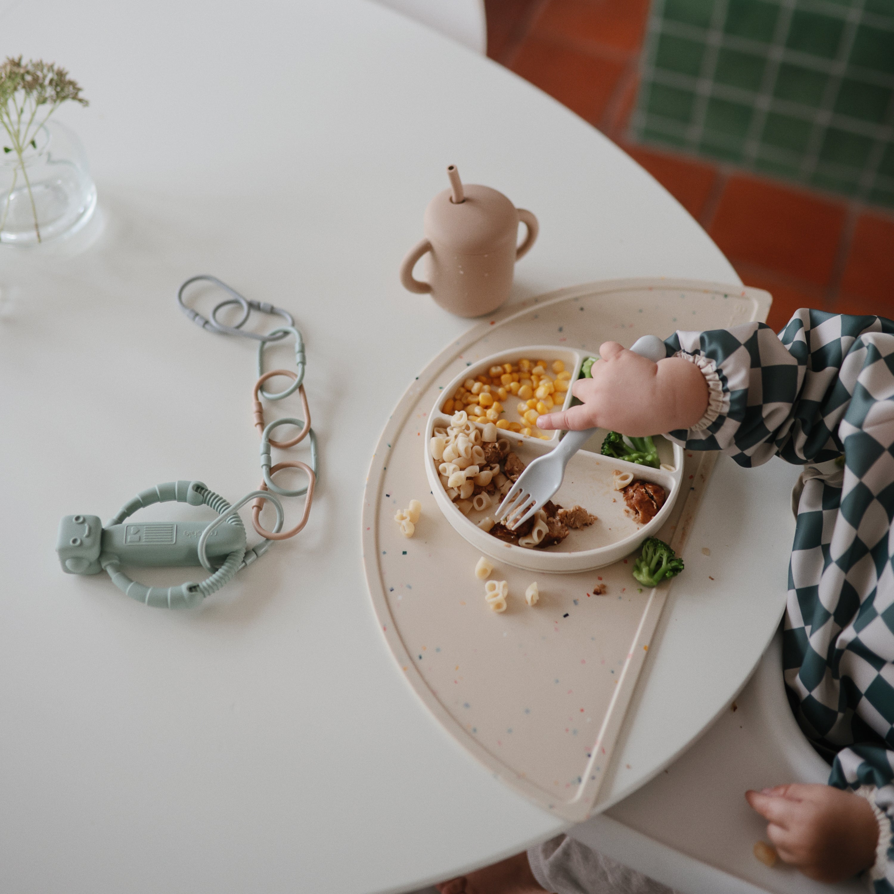 Image of Silicone Training Cup + Straw