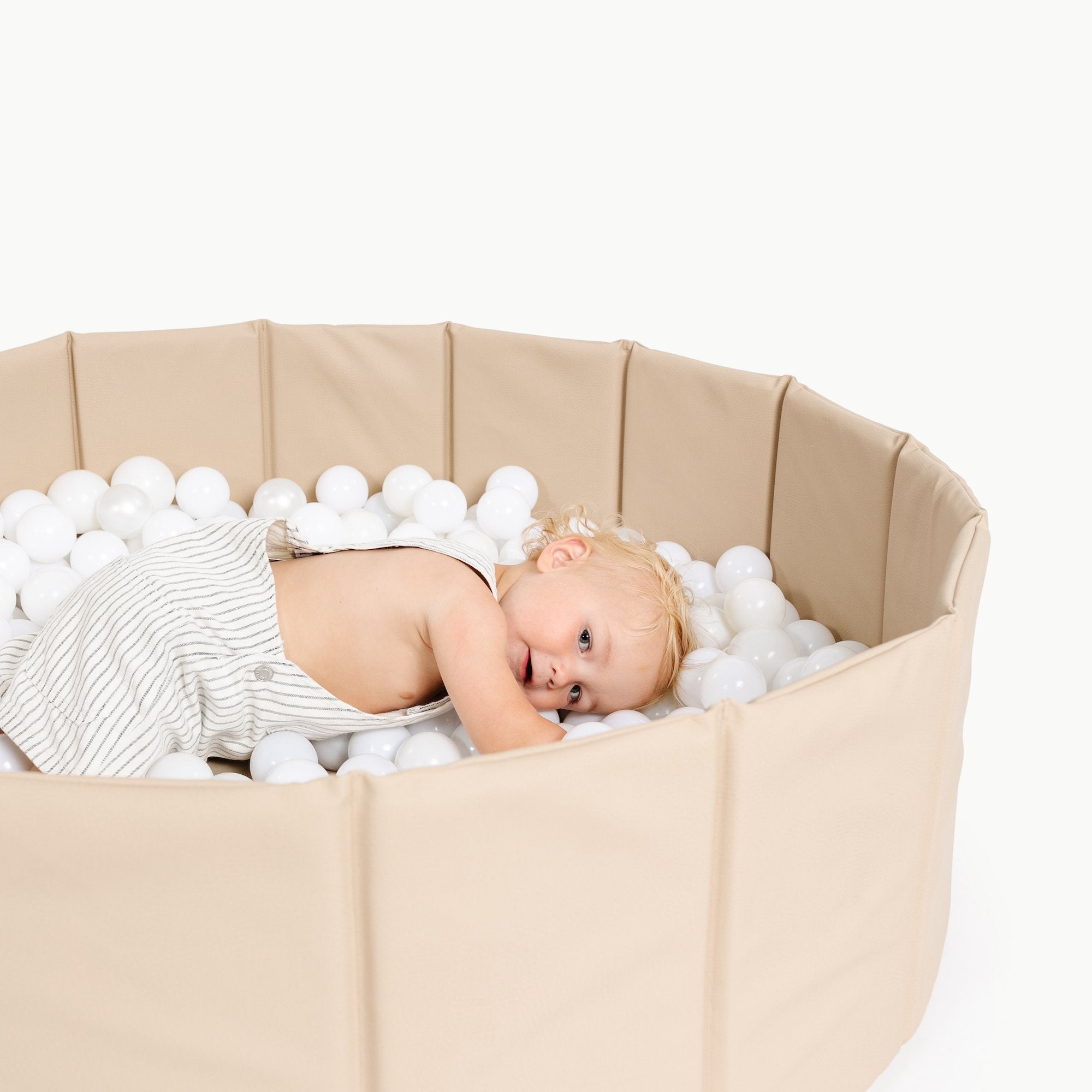 Image of Wholesale Ball Pit