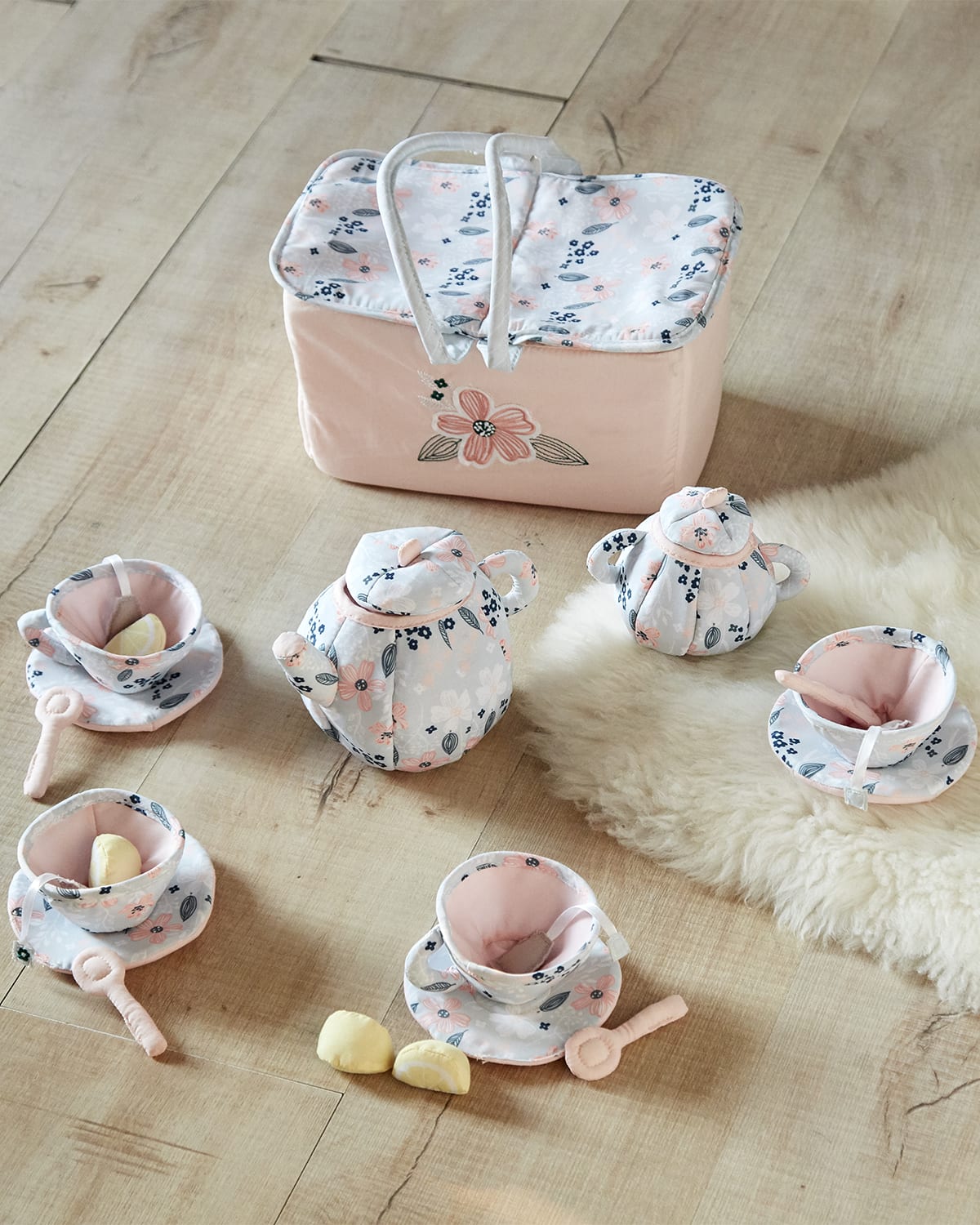 Wonder and Wise Plush Tea Set