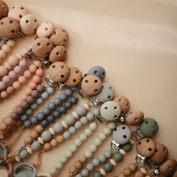 Image of Silicone Pacifier Clip | Eva