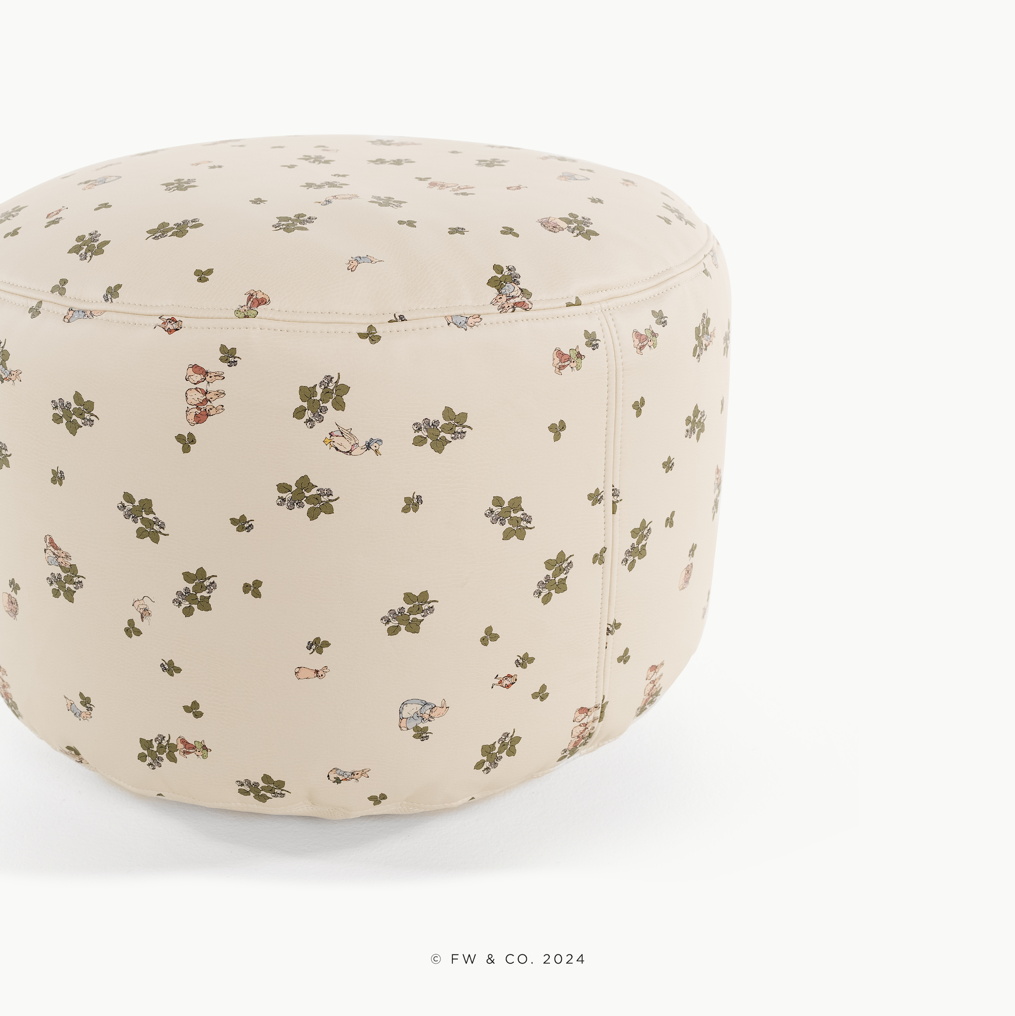 Image of Wholesale Pouf