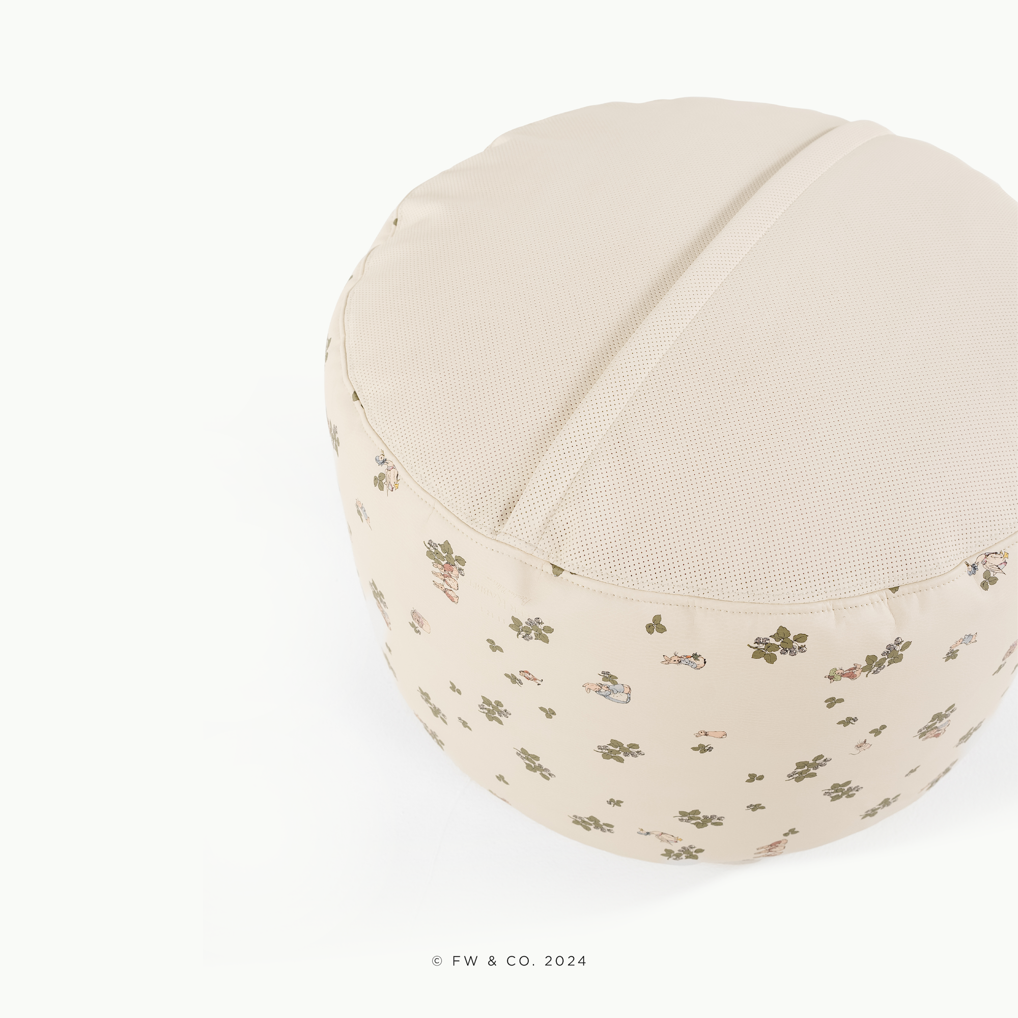 Image of Wholesale Pouf