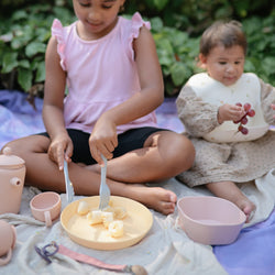 Image of Dinnerware Cutlery Set