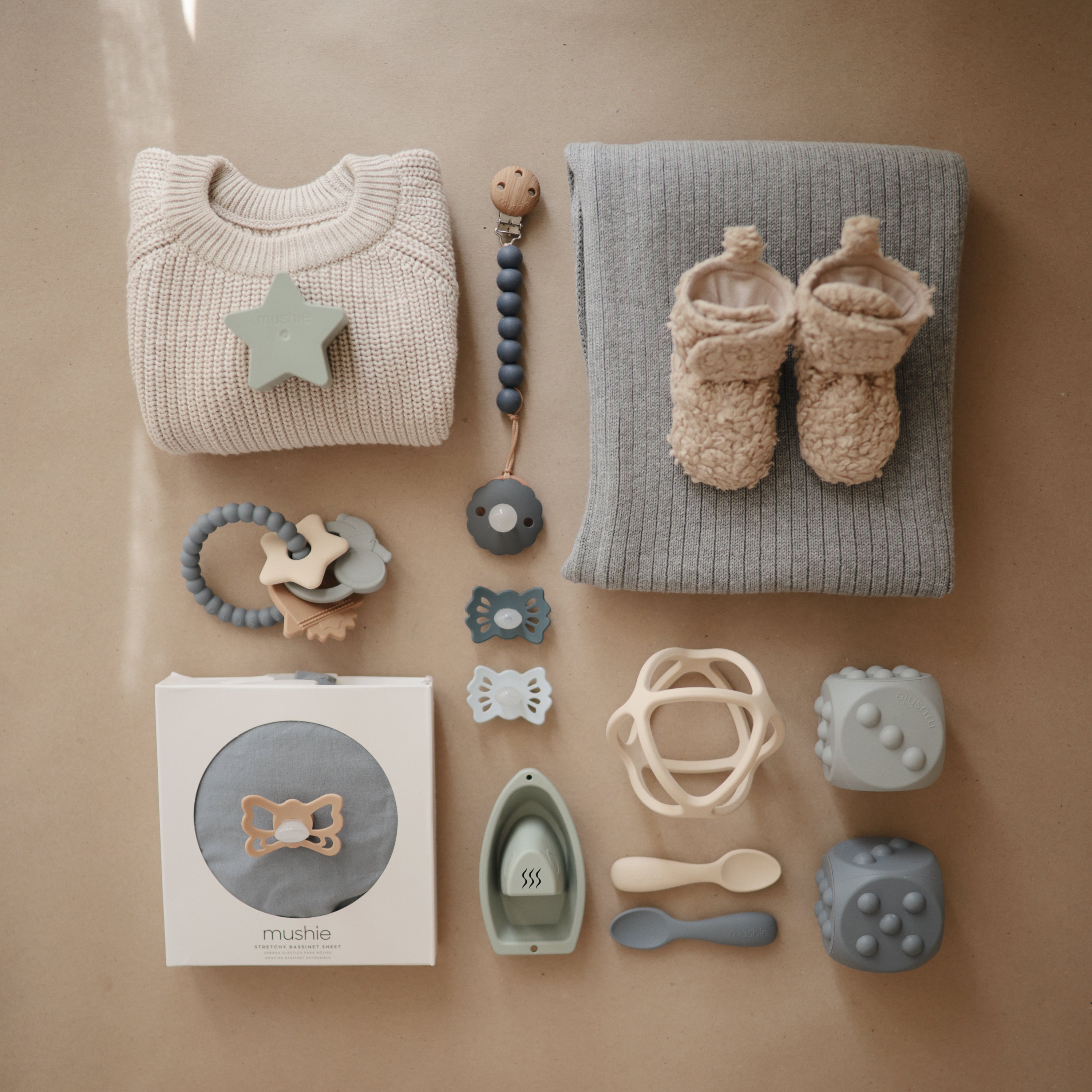 Image of Silicone Toddler Starter Spoons 2-Pack