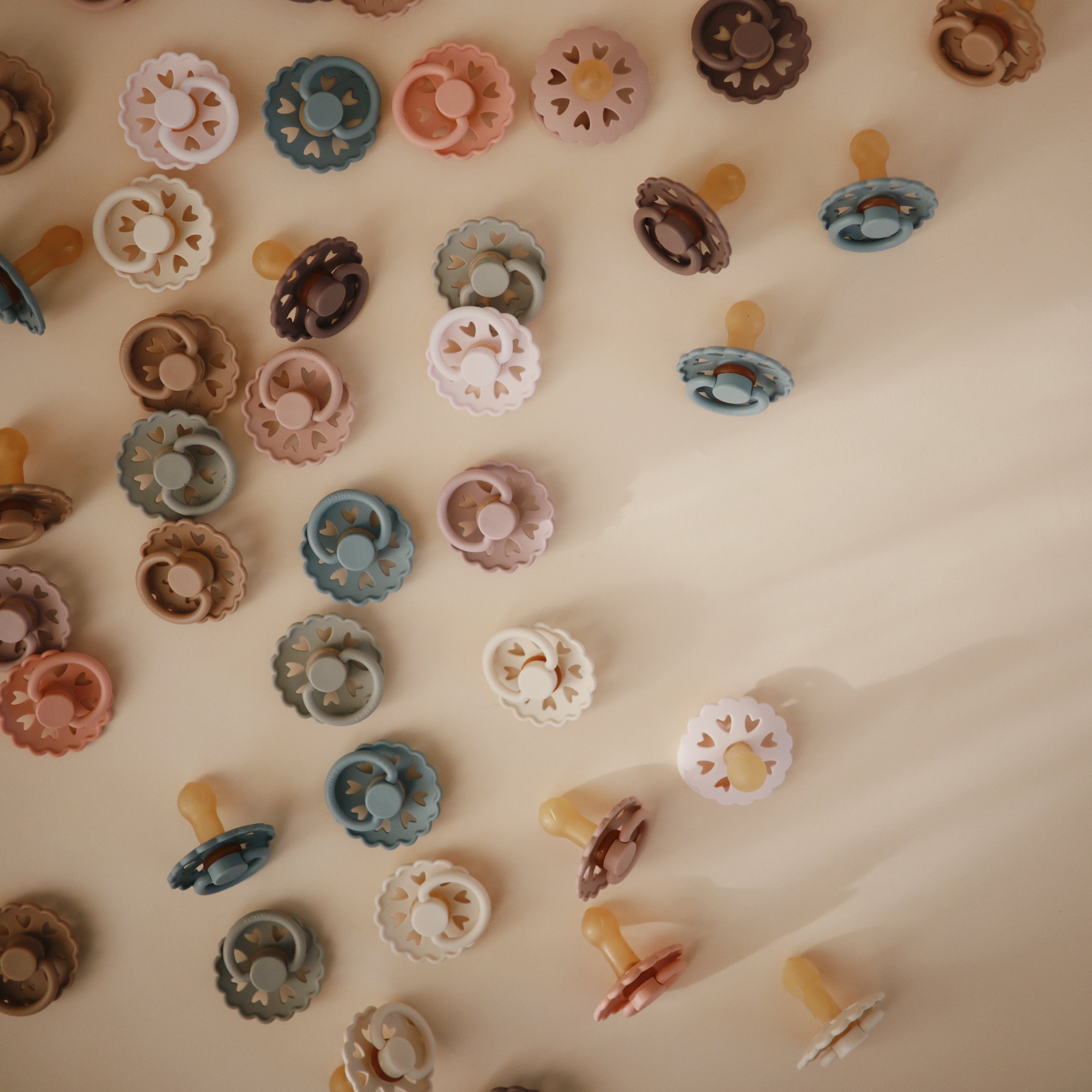 Image of FRIGG Andersen Fairytale Natural Rubber Pacifier 2-Pack