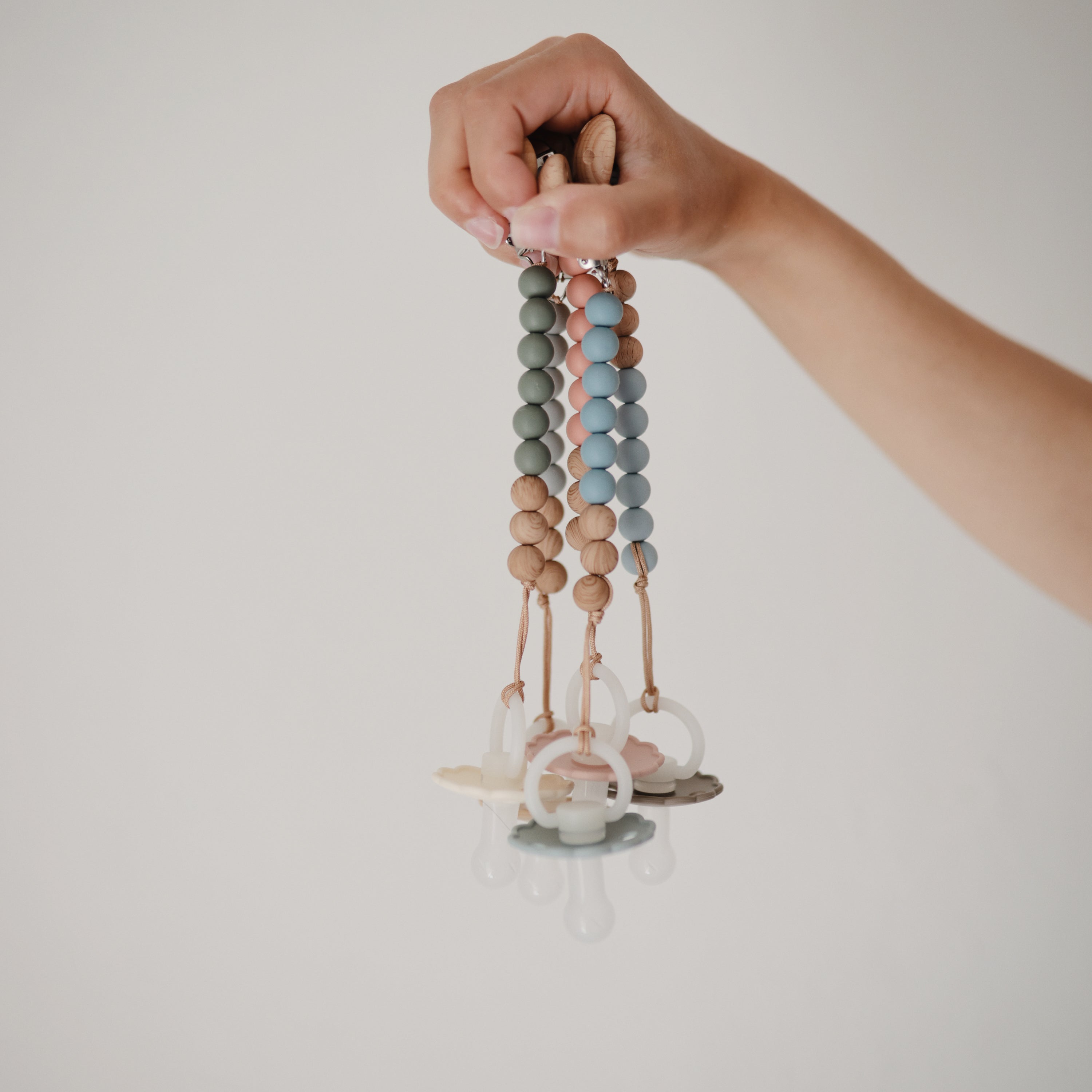 Image of Silicone Pacifier Clip | Eva