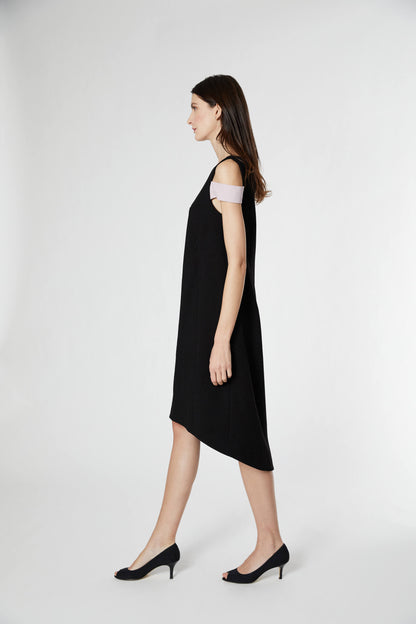 The Karolina Dress