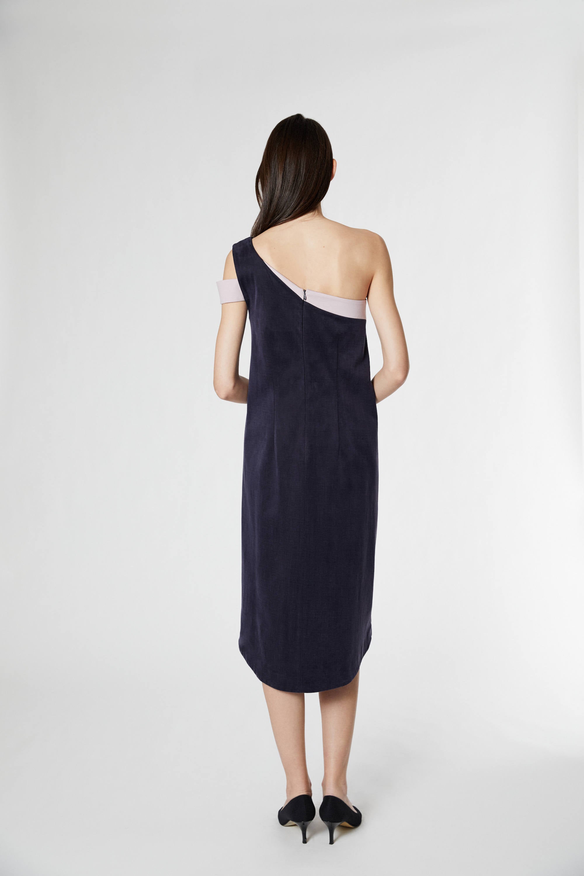 Image of The Karolina Dress