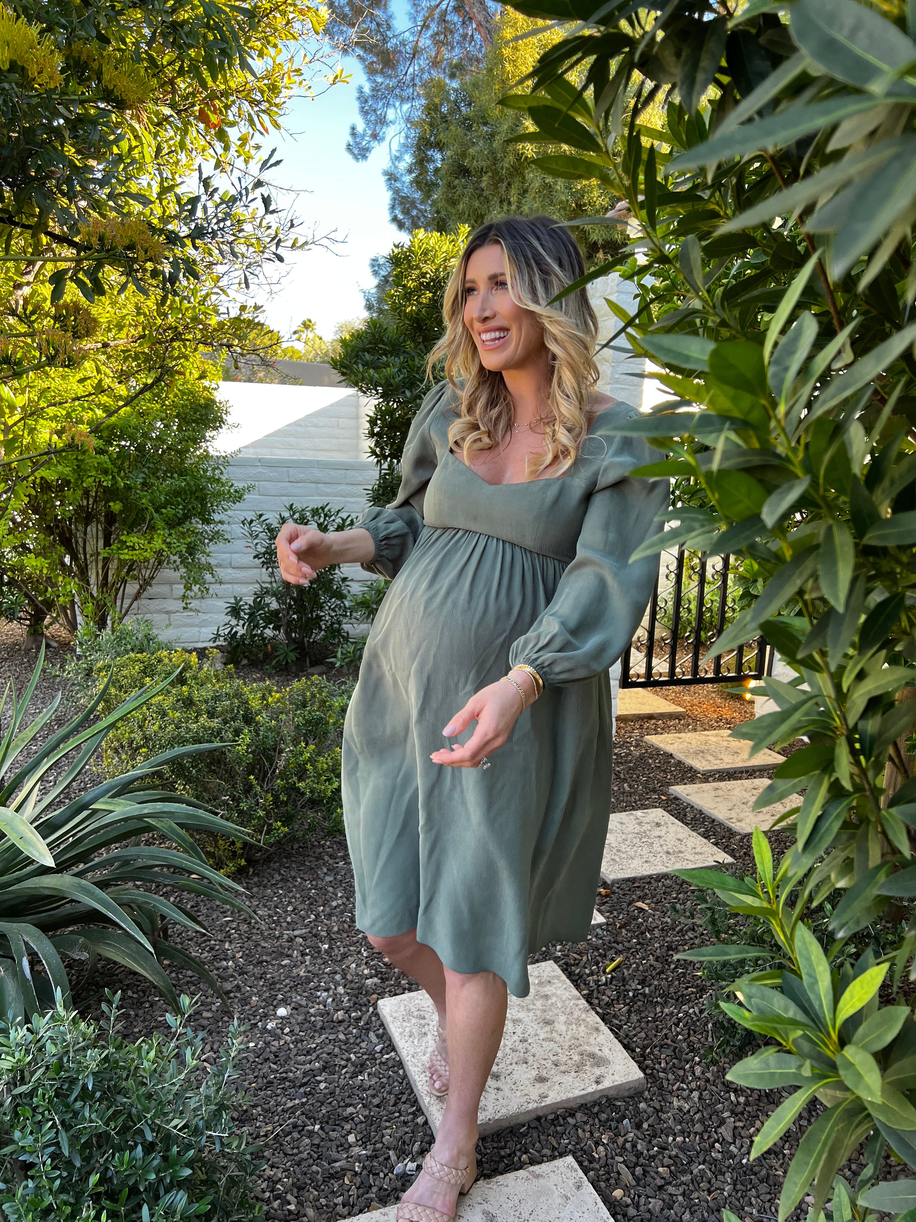 Emilia George Maternity Sleeved Sophie Dress - Blue Emilia George Maternity Sleeved Sophie Dress - Blue